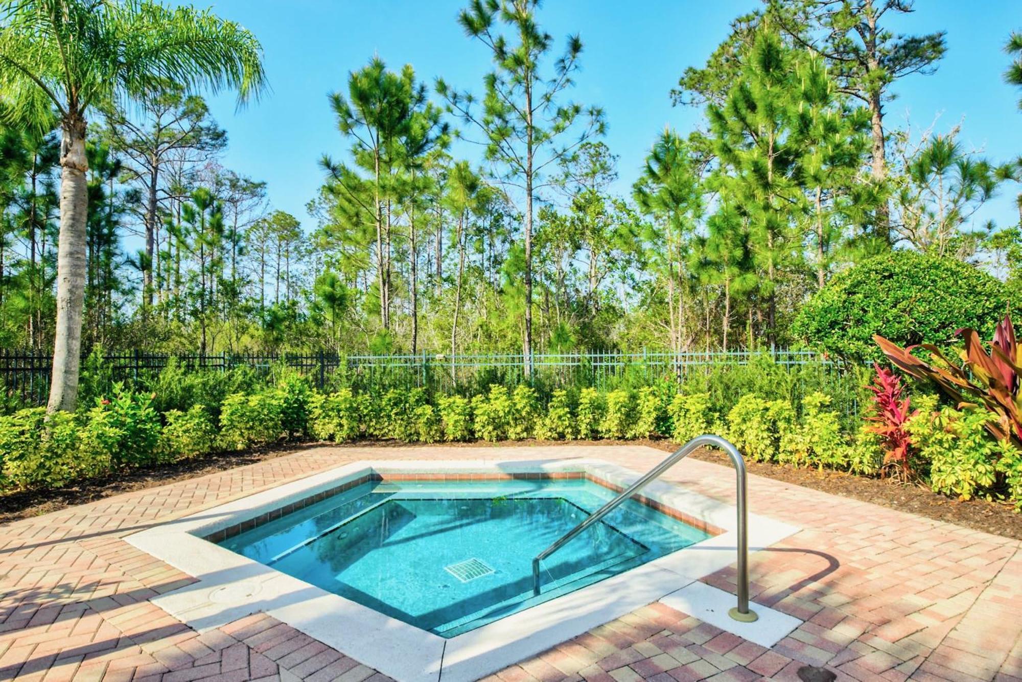 Modern 3Br - Near Disney - Pool And Hot Tub オーランド エクステリア 写真