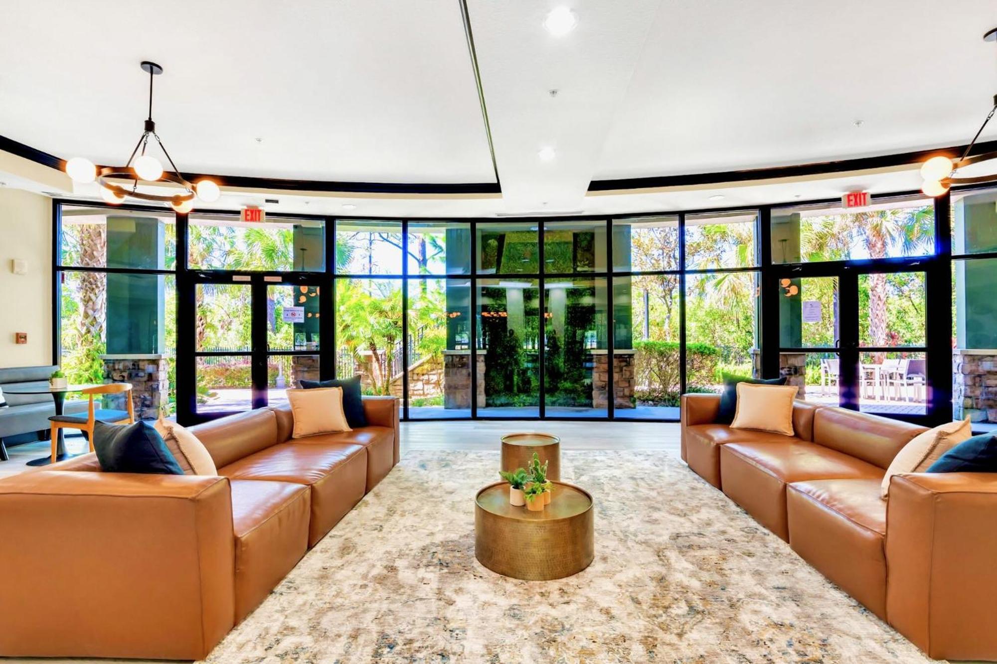 Modern 3Br - Near Disney - Pool And Hot Tub オーランド エクステリア 写真